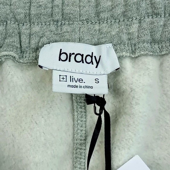 Brady Men's Woodmark Pant Heather Gray Size Small NWT Joggers/Sweats Tom Brady - Picture 9 of 14